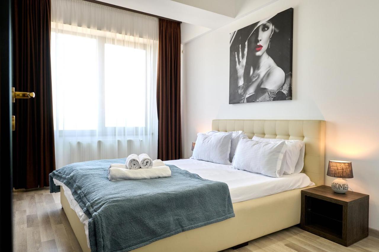 La Vida Loca Apartment Summerland Mamaia Ngoại thất bức ảnh